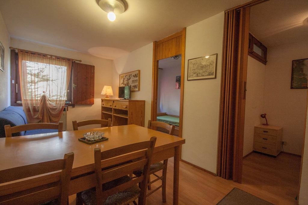 Residence Petit Tibet Breuil-Cervinia Rum bild