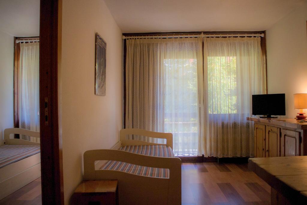 Residence Petit Tibet Breuil-Cervinia Rum bild